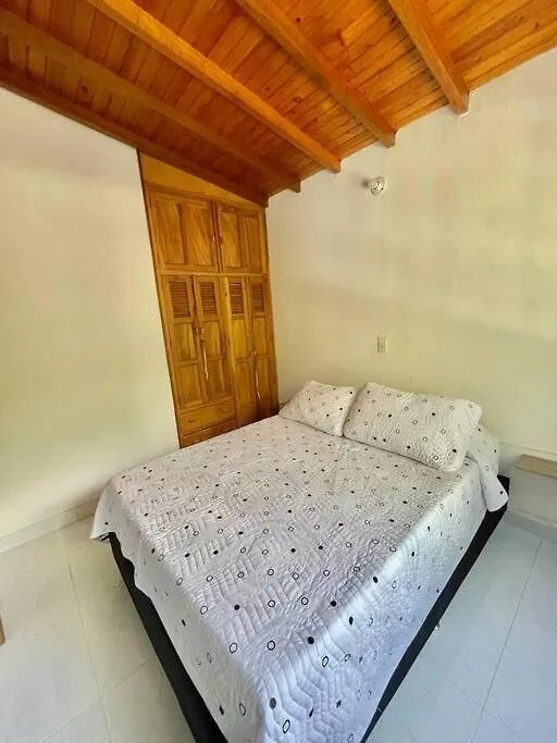Apartment Beautiful 3B Apt 3 Blocks Away Mayorca Mall Sabaneta