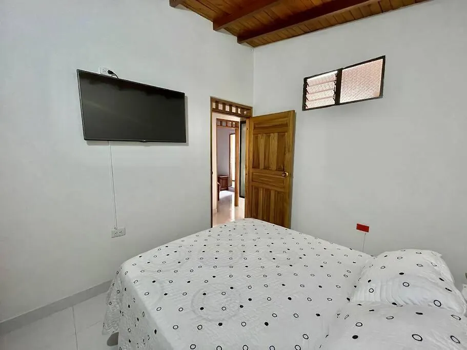 Beautiful 3B Apt 3 Blocks Away Mayorca Mall Sabaneta 0*,  Colombia